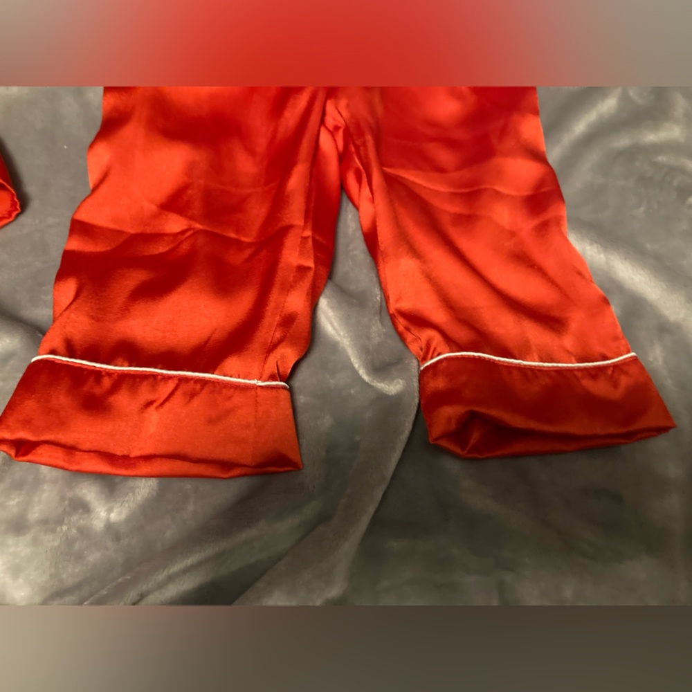 2 piece silk PJs - Picture 8 of 8
